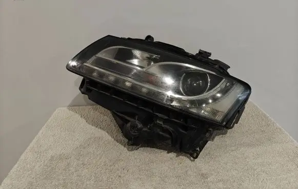 Audi A5 8T 8F Headlight/headlamp 8T0941029AK