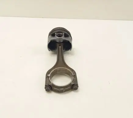 Skoda Octavia Mk3 (5E) Piston with connecting rod 04EAM