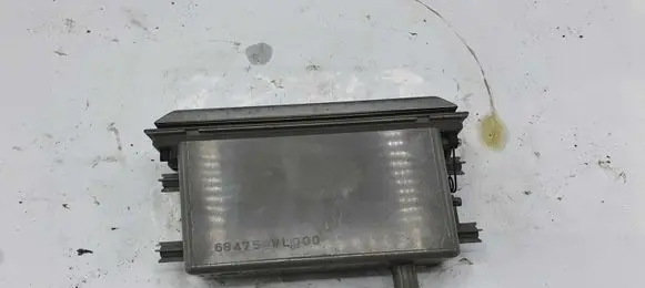 Nissan X-Trail T30 Glove box 68475WL000