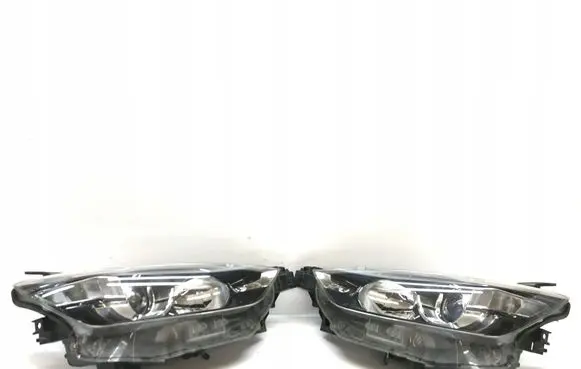 Mazda 2 Headlight/headlamp 51040