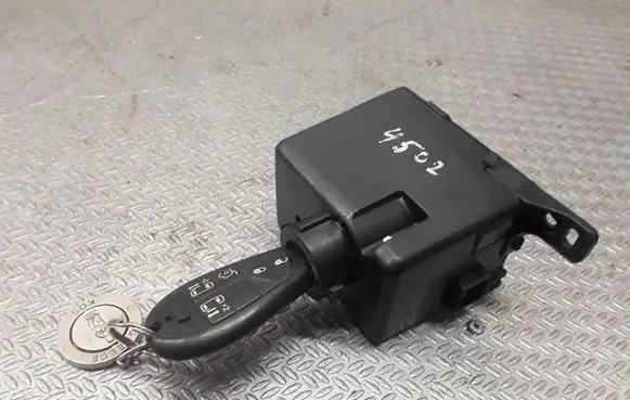 Chrysler Grand Voyager V Ignition lock P05026872AE 26775W7821
