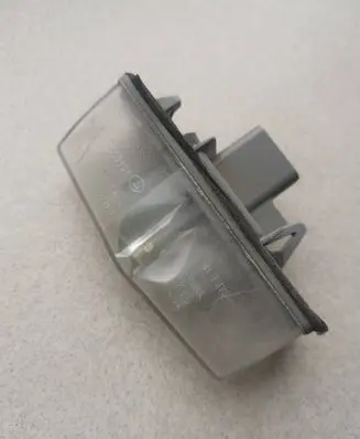 Toyota Prius (XW30) Number plate light A045053 13905 SAEL12