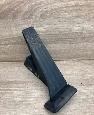 BMW 5 F10 F11 Accelerator throttle pedal 6789999 25916010