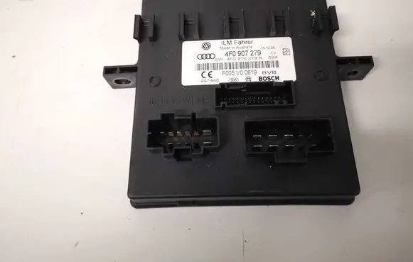 Audi A6 S6 C6 4F Comfort/convenience module 4F0907279 4F0910279