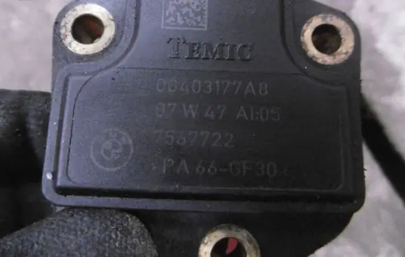BMW 5 E60 E61 Oil level sensor 7567722 07W47AI05 08403177A8