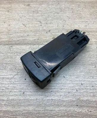 Mazda 5 Headlight level height control switch 134139
