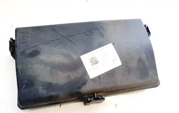 Opel Insignia A Fuse box cover 13222784 544949969