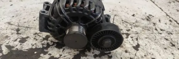 BMW 5 E60 E61 Generator/alternator 7521178 TG17C015 2542720G
