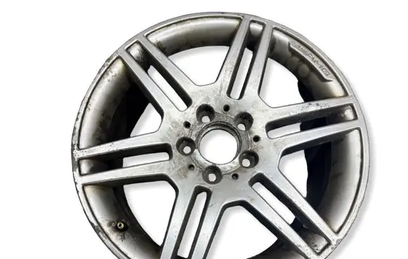 Mercedes-Benz C W204 R17 alloy rim A2044014602