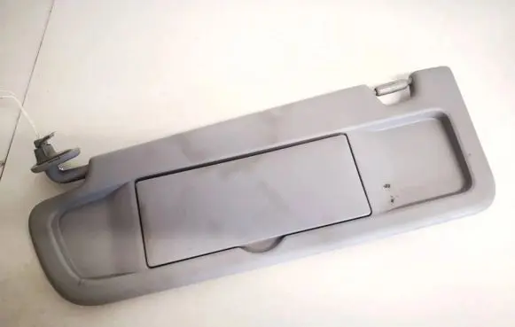 Sun visor