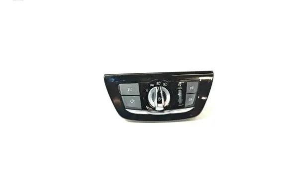 BMW 5 G30 G31 Light switch 6841883 33516207