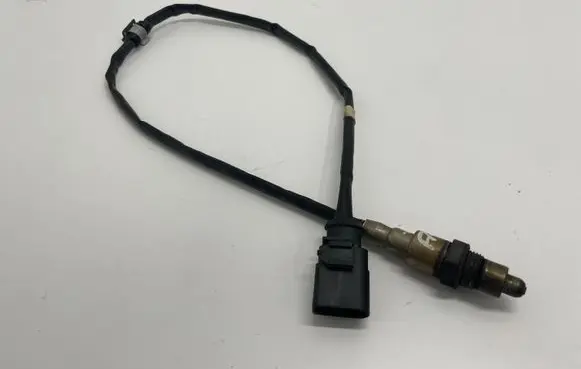 Audi A3 S3 8V Lambda probe sensor 04L906262BJ