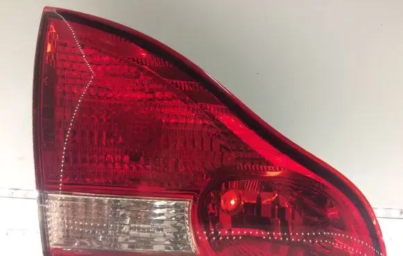 Toyota Avensis Verso Tailgate rear/tail lights 4441