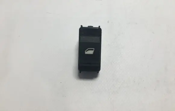 Citroen C5 Aircross Quarter vent window switch 