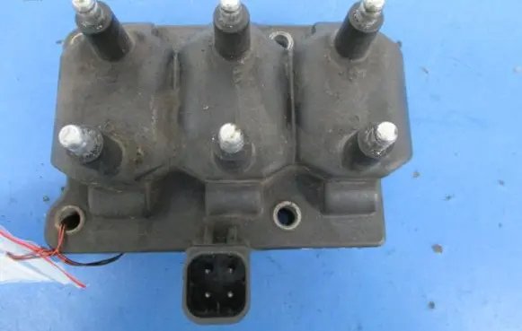 Chrysler Grand Voyager III High voltage ignition coil
