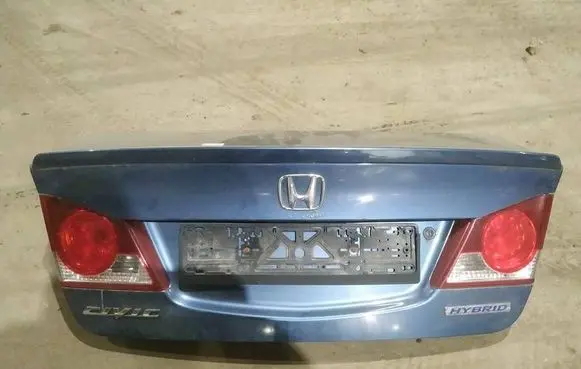 Honda Civic Tailgate/trunk/boot lid melynas