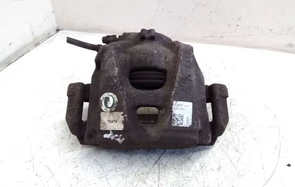 Audi A4 S4 B8 8K Front brake caliper P0551447 18031610019 C822137