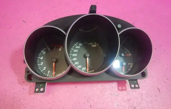 Mazda 323 F Speedometer (instrument cluster) BP4KB
