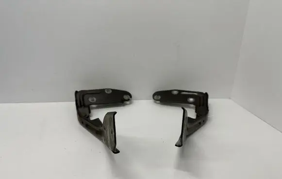 Porsche Cayenne (92A) Engine bonnet/hood hinges 7P5823301C 7P5823302C