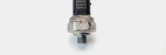BMW 3 F30 F35 F31 Air conditioning (A/C) pressure sensor 9181464 BMW6453 24055910