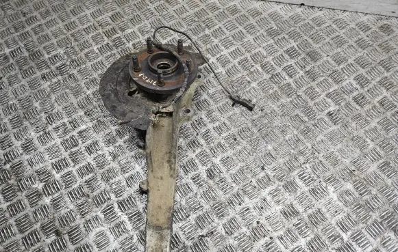 Jeep Grand Cherokee (WK) Front wheel hub 52090178AC