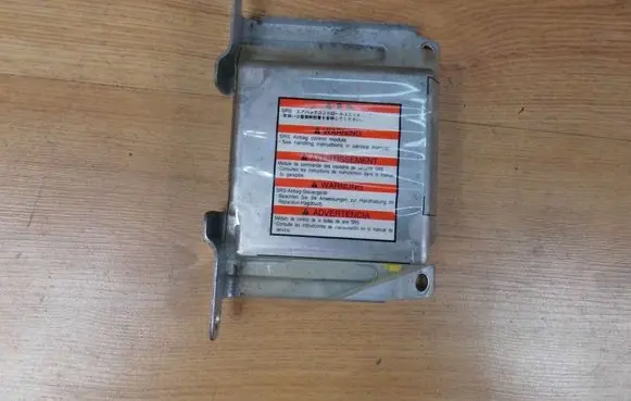 Subaru Legacy Airbag control unit/module 98221AE171