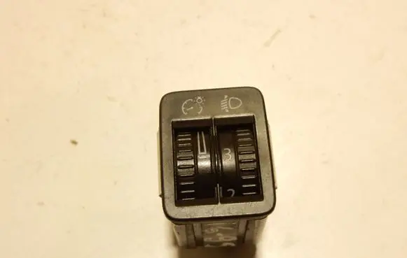 Volkswagen PASSAT B6 Headlight level height control switch 3C0941333A 3C0941333 1695
