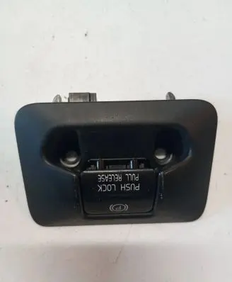Volvo S60 Hand parking brake switch 31334637 12W25K
