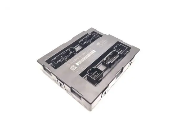 Audi A4 S4 B8 8K Comfort/convenience module 8K0907064CC 5DK009918