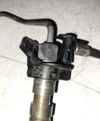 Audi Q7 4L Fuel injector 057130277AG