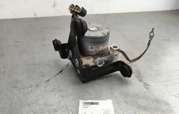 Volvo XC60 ABS Pump 32214774