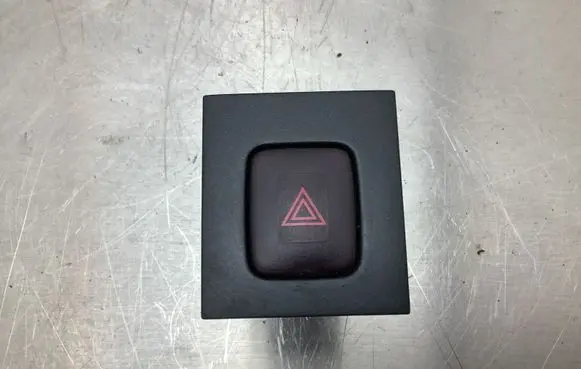 Volvo V70 Hazard light switch 30710106 08W525
