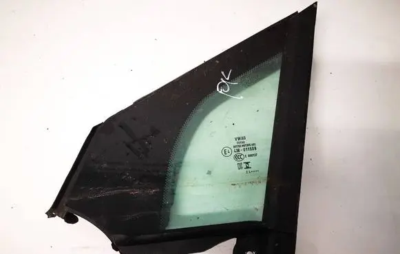 Audi Q4 e-tron Front door vent window glass four-door AS2 89A845113DE