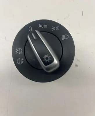 Volkswagen Tiguan Light switch 3C8941431N