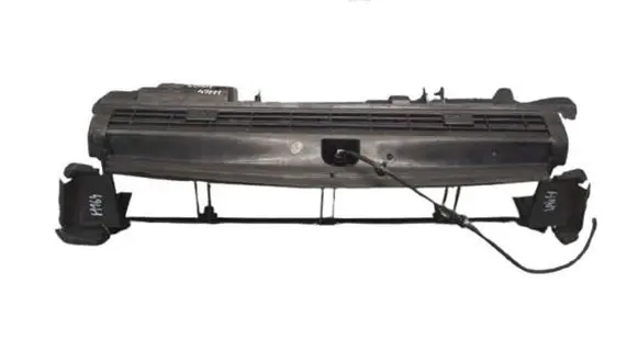 Mercedes-Benz C W204 Bottom radiator support slam panel A2045050430