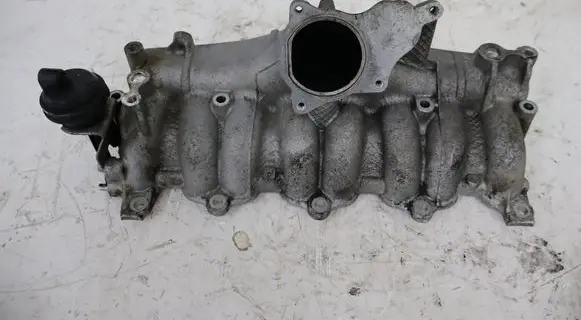 Volkswagen Cross Touran I Intake manifold 03G129713H