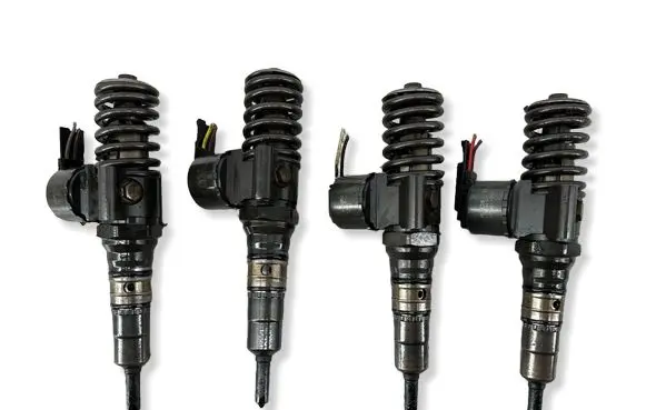 Audi A4 S4 B8 8K Fuel injectors set 0414720404