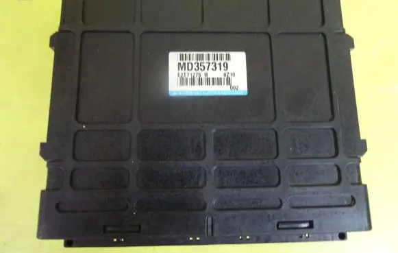 Mitsubishi Space Star Engine control unit/module MD357319