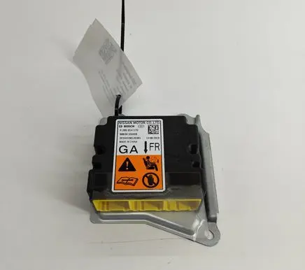 Nissan Leaf II (ZE1) Airbag control unit/module 988205SH0B