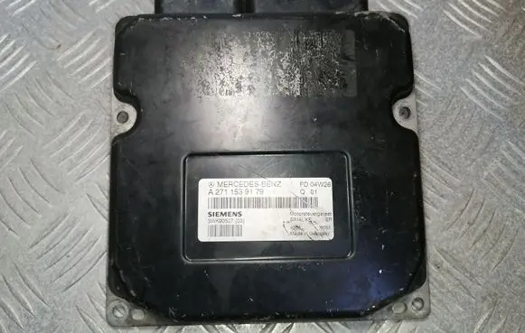 Mercedes-Benz CLK A209 C209 Engine control unit/module A2711539179 5WK90507