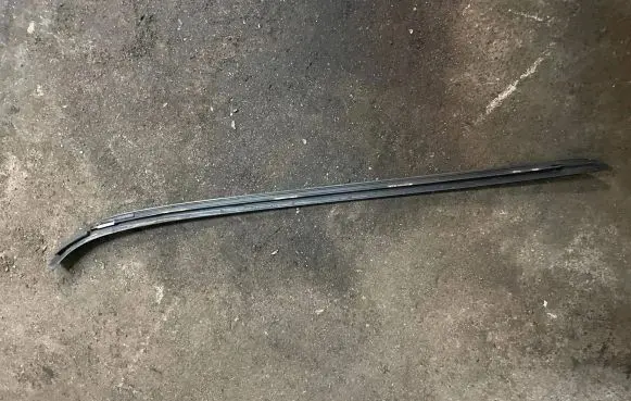BMW 3 E90 E91 Tailgate/trunk side cover trim 