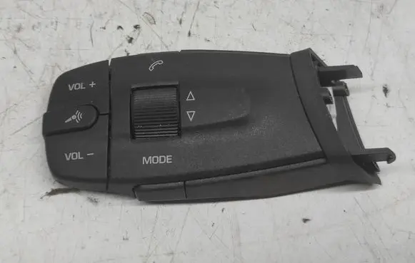 Seat Ibiza IV (6J,6P) Other switches/knobs/shifts 6J0959441A HW07SW01
