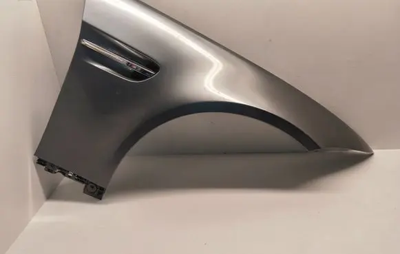BMW M3 e92 Fender 8042294