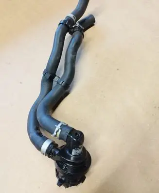 Lexus NX Electric auxiliary coolant/water pump 0641001301