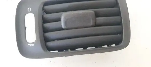 Volvo S70 V70 V70 XC Dash center air vent grill 9177530