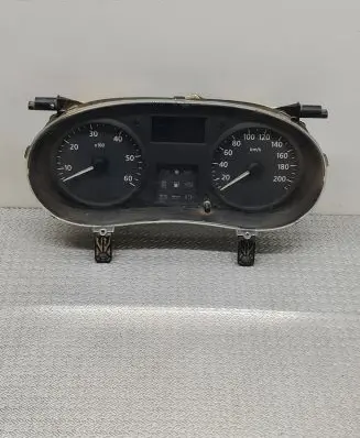 Renault Trafic II (X83) Speedometer (instrument cluster) P8200390132 NS8067326Y 216788805