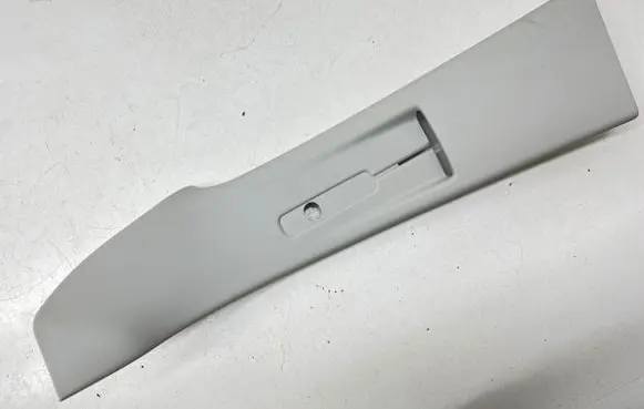 (B) pillar trim (top)
