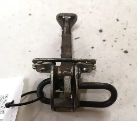 Fiat Punto (188) Front door check strap stopper 