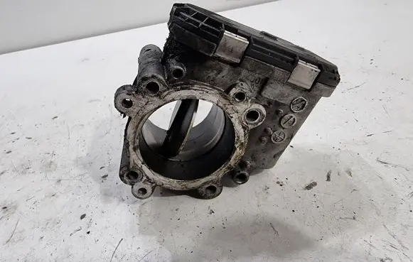 Mercedes-Benz E W211 Throttle valve A6420900070 59118 0281002678