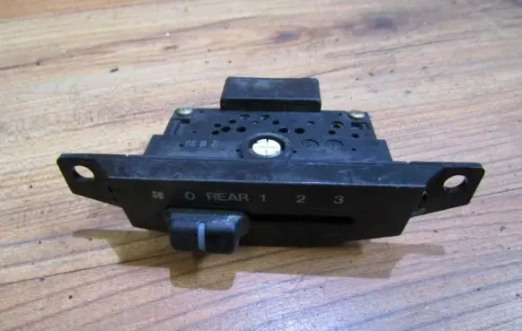 Mazda MPV Interior fan control switch 